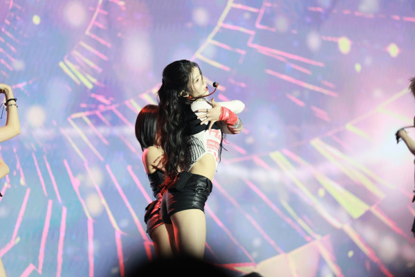 케플러 샤오팅 모노키니 의상