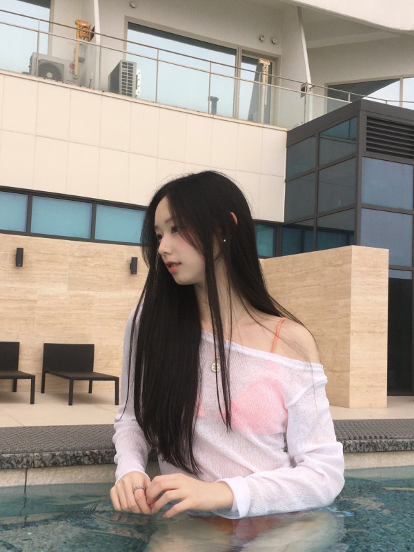 물속의 김도아 비키니 시스루