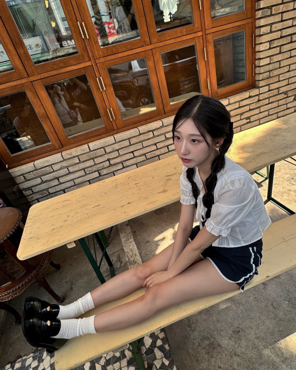 러블리즈 양갈래 고라니 정예인