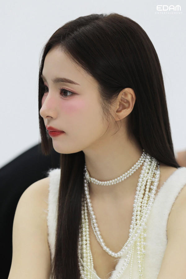 바닐라코 비하인드 배우 신세경