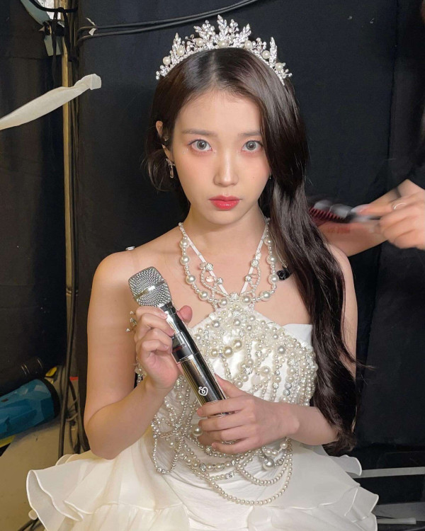 공주의상 아이유