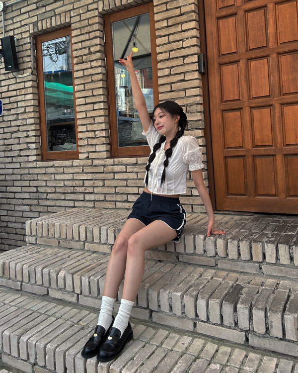 러블리즈 양갈래 고라니 정예인