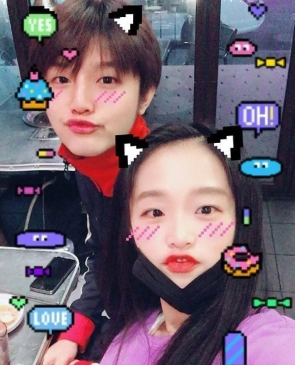군대가서도 내 동생이 아이즈원 예나라고 안 밝힐거라고 호언장담했던 예나 오빠